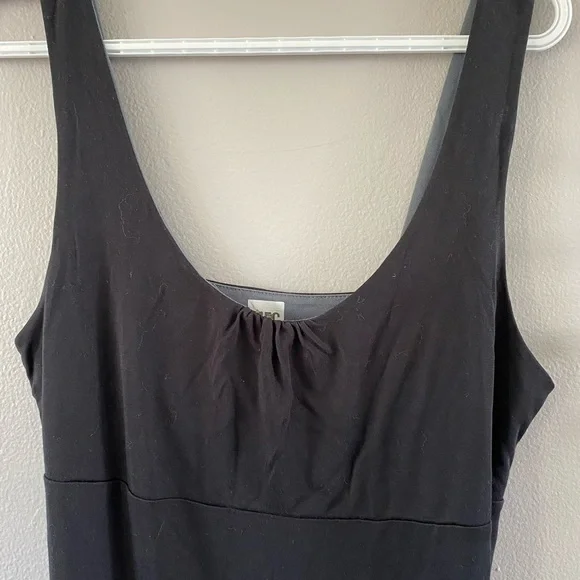 MEC | lightweight summer dress. Medium - Picture 9 of 15